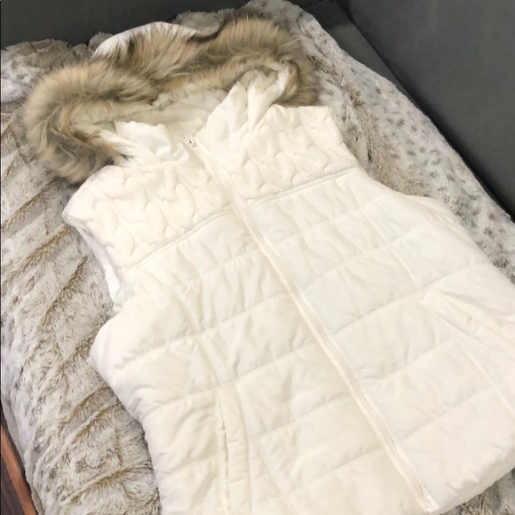 Aeropostale xl winter puffer vest fur trim - Picture 2 of 8